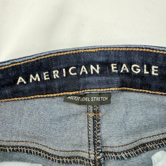 American Eagle Hi-Rise Dark Distressed Denim Shorts Size 2 Casual Fall Layering - Picture 5 of 5
